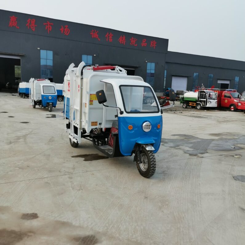 Tricycle sanitation truck7
