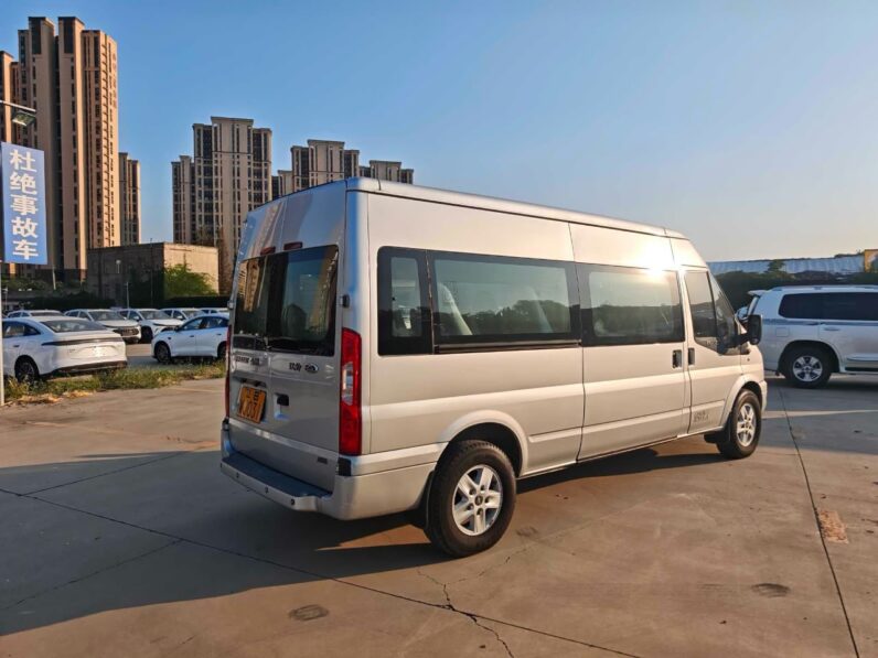 
								2016 Ford Transit 2.4L Diesel – 14-Seater Minibus | Grey full									