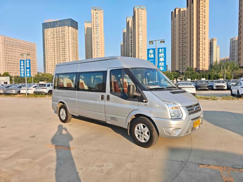 
								2016 Ford Transit 2.4L Diesel – 14-Seater Minibus | Grey full									