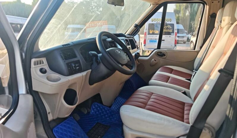 
								2016 Ford Transit 2.4L Diesel – 14-Seater Minibus | Grey full									